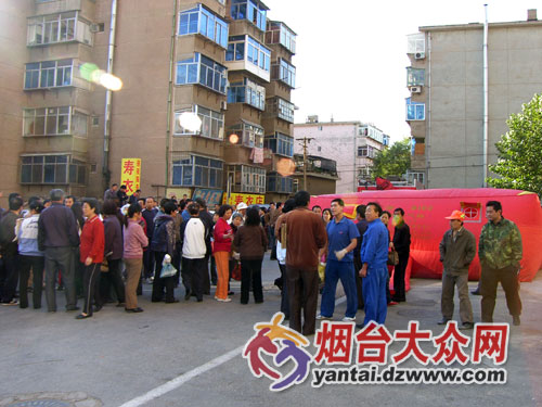 煙臺(tái)同志據(jù)點(diǎn)探秘,巷弄深處的小店揭秘