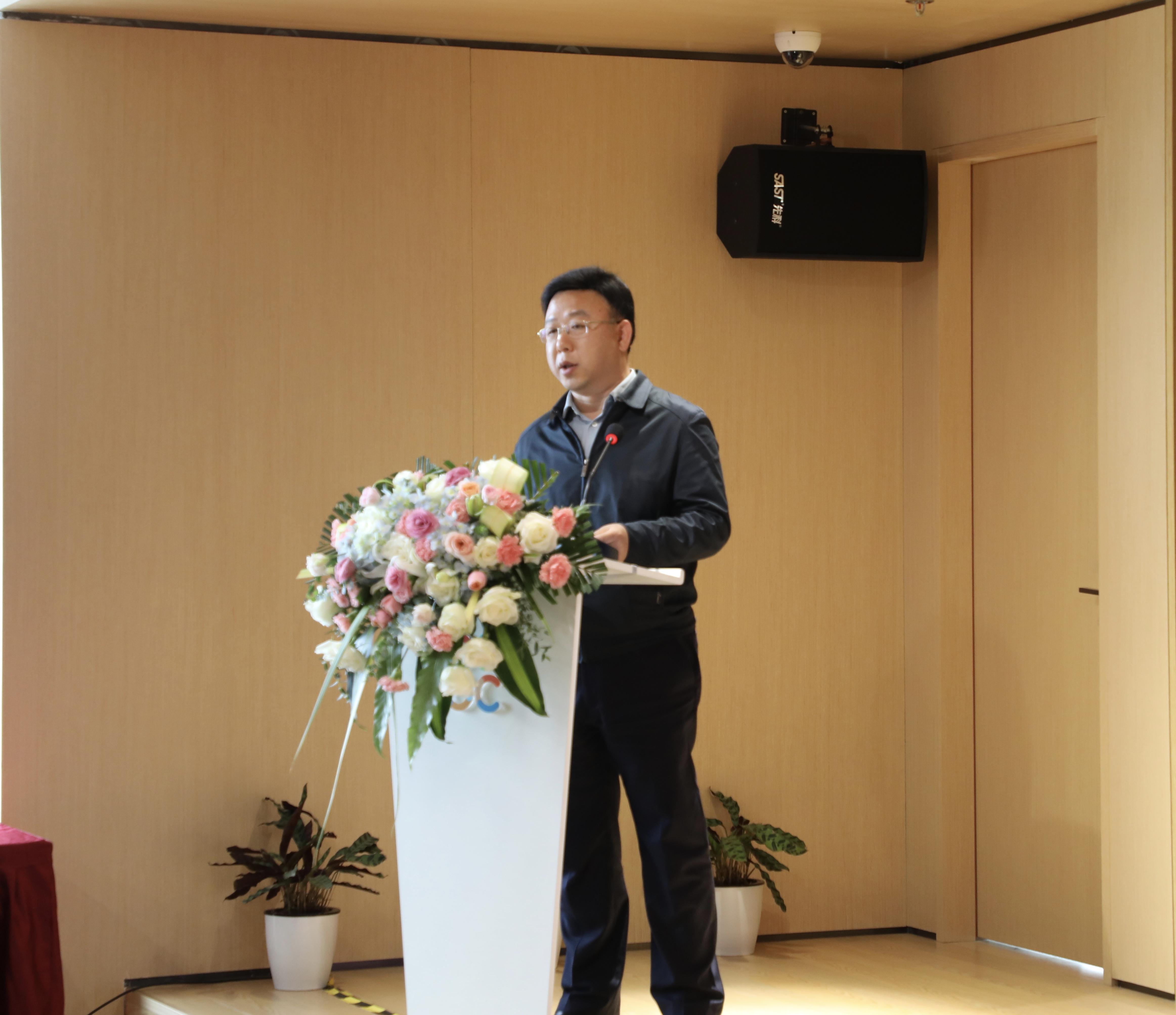 太原最新園長(zhǎng)招聘啟幕，領(lǐng)導(dǎo)之旅的挑戰(zhàn)與機(jī)遇，擁抱學(xué)習(xí)與變化的擁抱