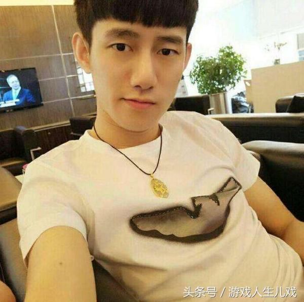 阿哲最新動(dòng)態(tài)揭秘，探索前沿，潮流引領(lǐng)者