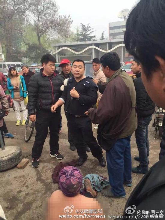 濟(jì)南城管打人事件深度解析與反思，反思背后的社會(huì)問(wèn)題與應(yīng)對(duì)之道