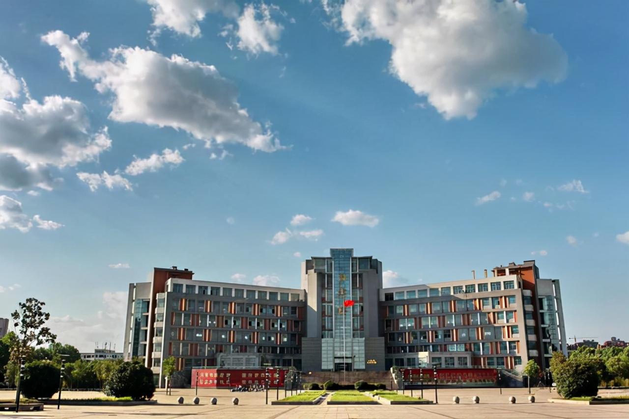 河南高校發(fā)展砥礪前行，開啟成就夢(mèng)想新篇章