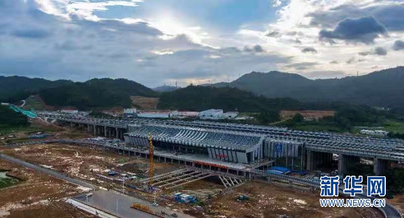 贛深高鐵施工進(jìn)展、挑戰(zhàn)全方位解讀，最新消息速遞