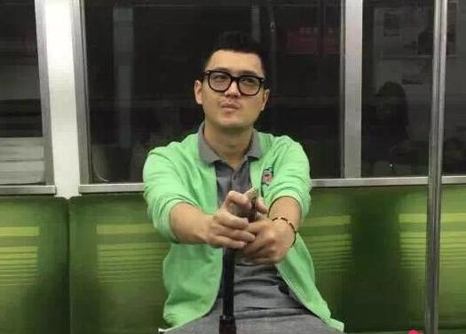 宋喆車(chē)禍意外曝光，日常與友情紐帶牽動(dòng)人心