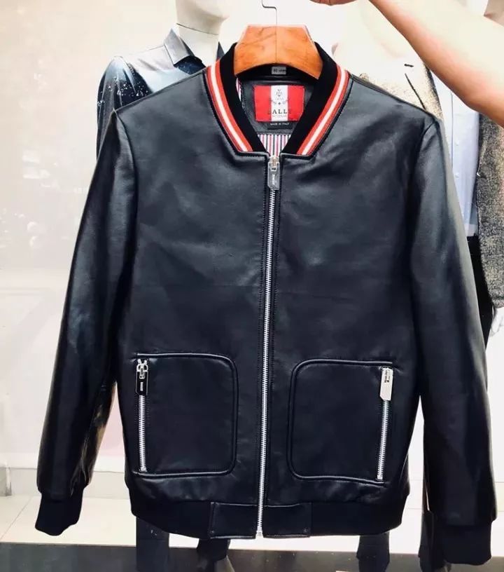 奧奇盛達(dá)美皮衣最新款，選購(gòu)、搭配、保養(yǎng)全指南