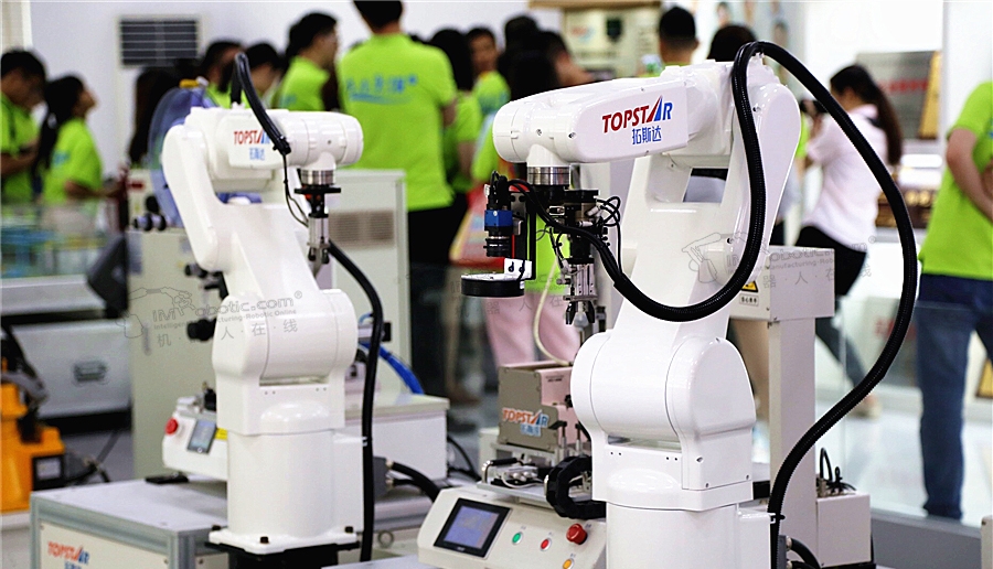 億達機器人最新消息,億達機器人最新消息??科技前沿，引領(lǐng)未來！