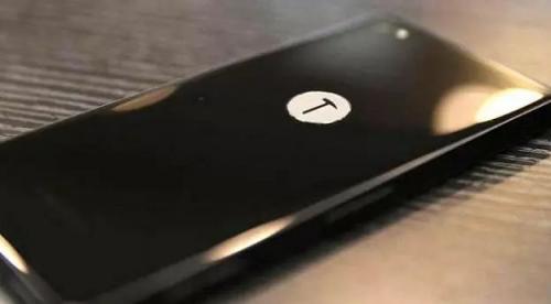 錘子手機(jī)最新?tīng)顩r,錘子手機(jī)最新?tīng)顩r，小巷深處的科技秘境