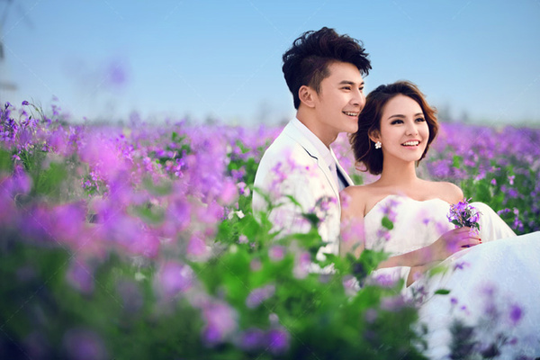 秋霞最新婚,秋霞最新婚，一場自然美景的探索之旅