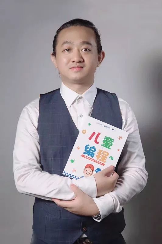 葉正喬最新,葉正喬最新動(dòng)態(tài)????，帶你領(lǐng)略不一樣的風(fēng)采！
