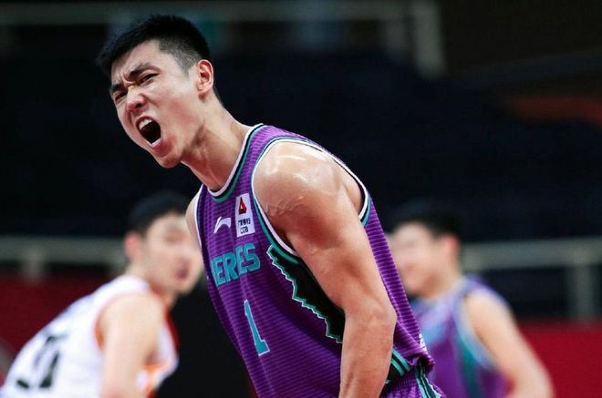 高詩(shī)巖最新動(dòng)態(tài)，籃球新星閃耀賽場(chǎng)，影響力持續(xù)擴(kuò)大