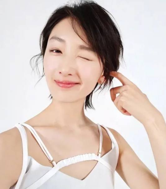 多元審美時(shí)代下的獨(dú)特魅力，小眼睛明星的魅力風(fēng)采