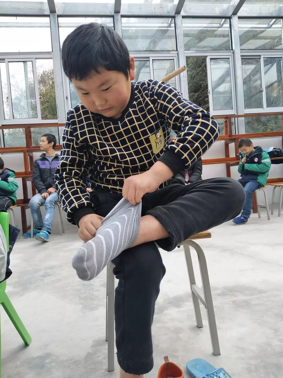 穿襪子比賽，心靈與自然的競技之旅