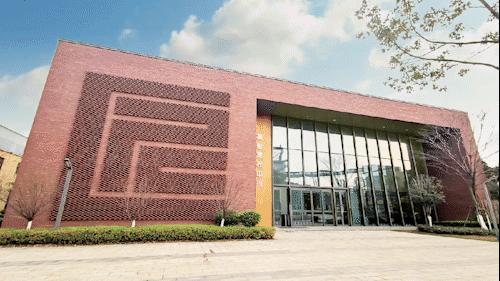 鄂鋼最新動態(tài)，鋼鐵巨人的日常溫情與關(guān)懷