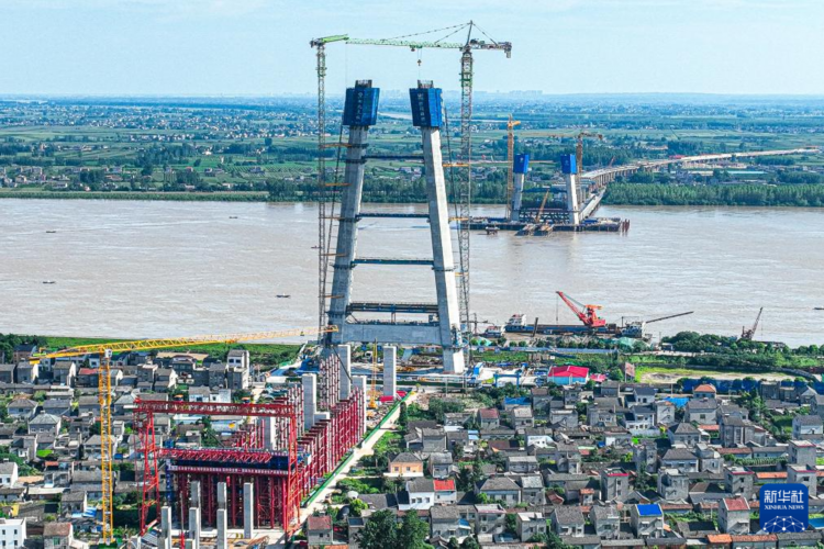 長江百里洲大橋最新進(jìn)展，連接未來的橋梁，成就夢(mèng)想的翅膀