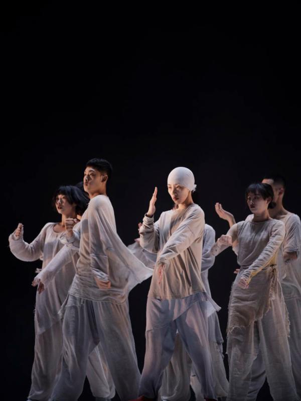 外國女明星名字大全，自然美景鼓舞之旅的明星閃耀之路