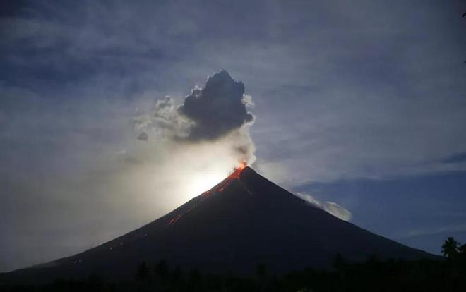 富士山火山動(dòng)態(tài)更新，追尋內(nèi)心平靜的旅行之旅