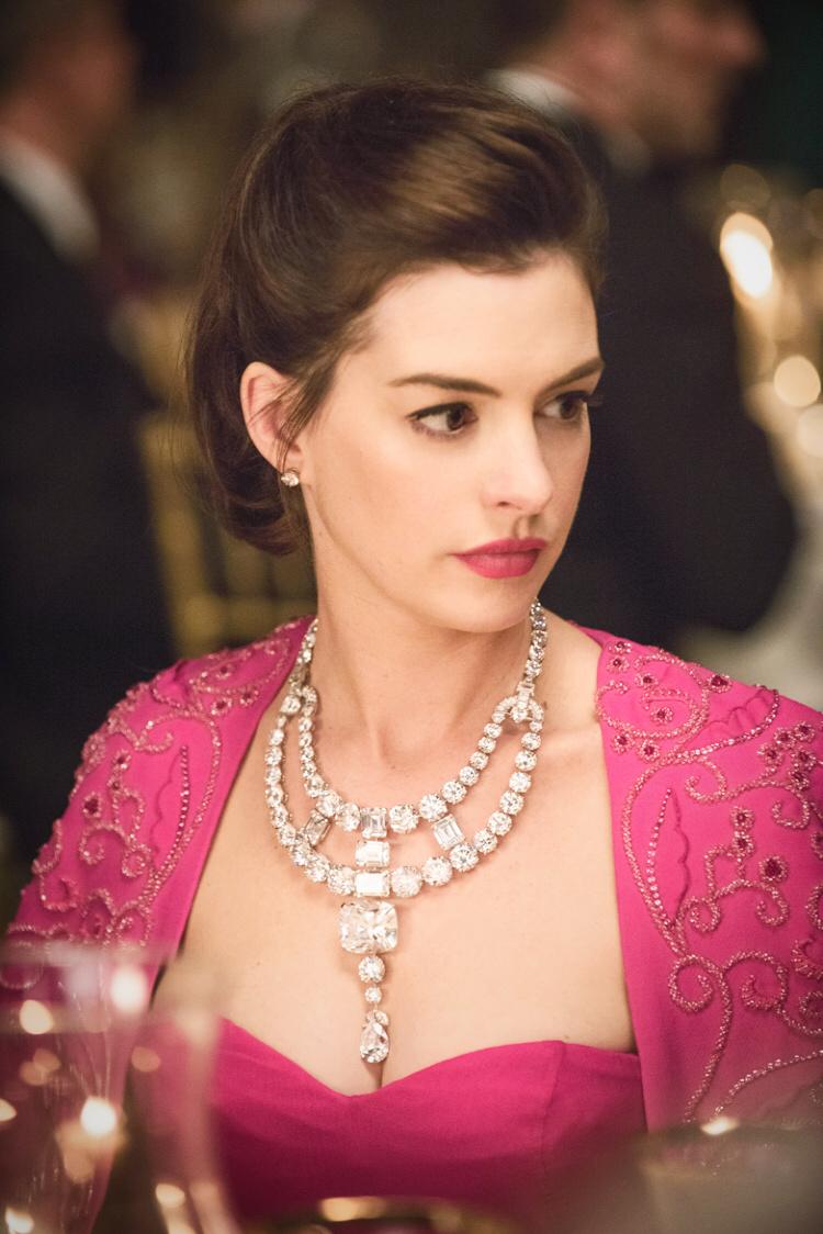 美國著名女演員傾力代言的高科技產(chǎn)品，未來生活新篇章開啟！