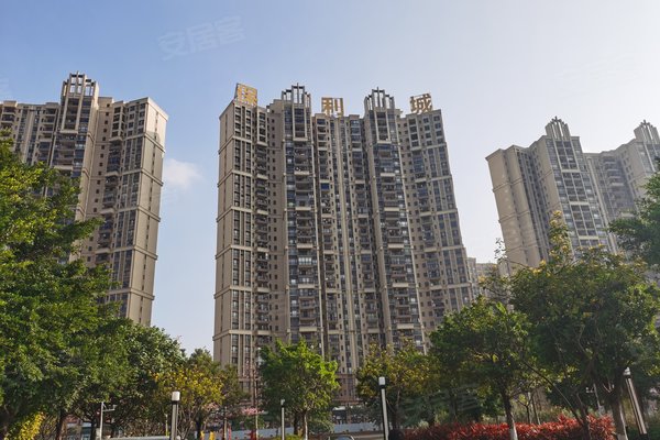 南沙保利城房?jī)r(jià)動(dòng)態(tài)，時(shí)代印記下的走勢(shì)與最新報(bào)價(jià)