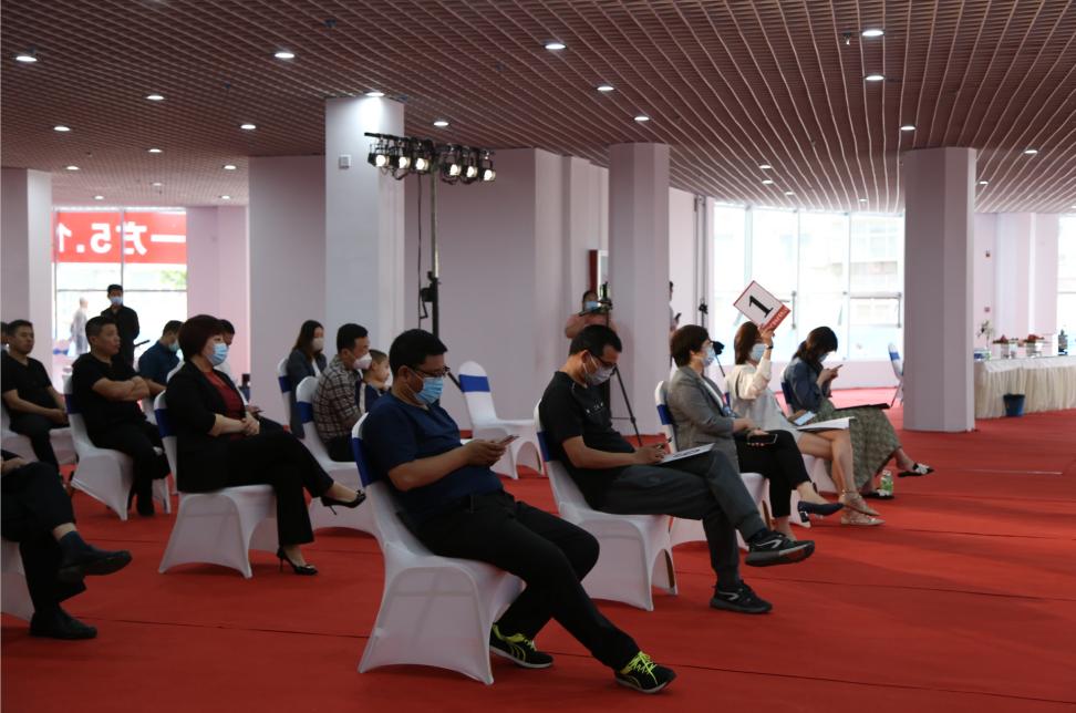 衡水拍賣最新動態(tài)，科技盛宴重塑未來生活體驗