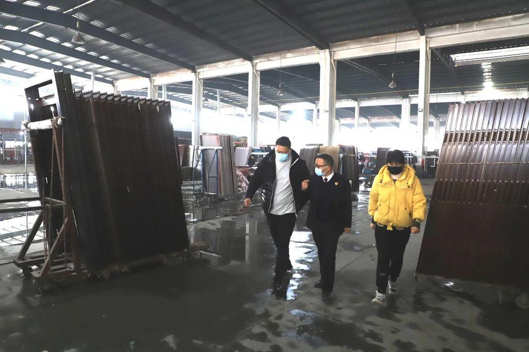 浙江眾成最新消息，夏日奇遇展現(xiàn)溫馨時刻