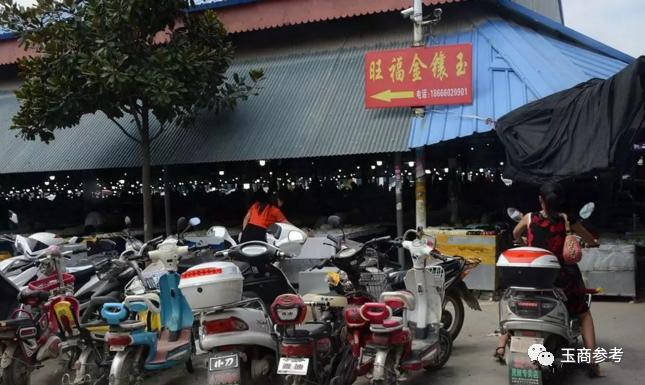 鎮(zhèn)平貼吧科技新品亮相，體驗(yàn)未來生活新紀(jì)元最新動態(tài)