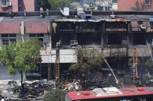 杭州爆炸事件最新圖片，溫馨日常小故事回顧