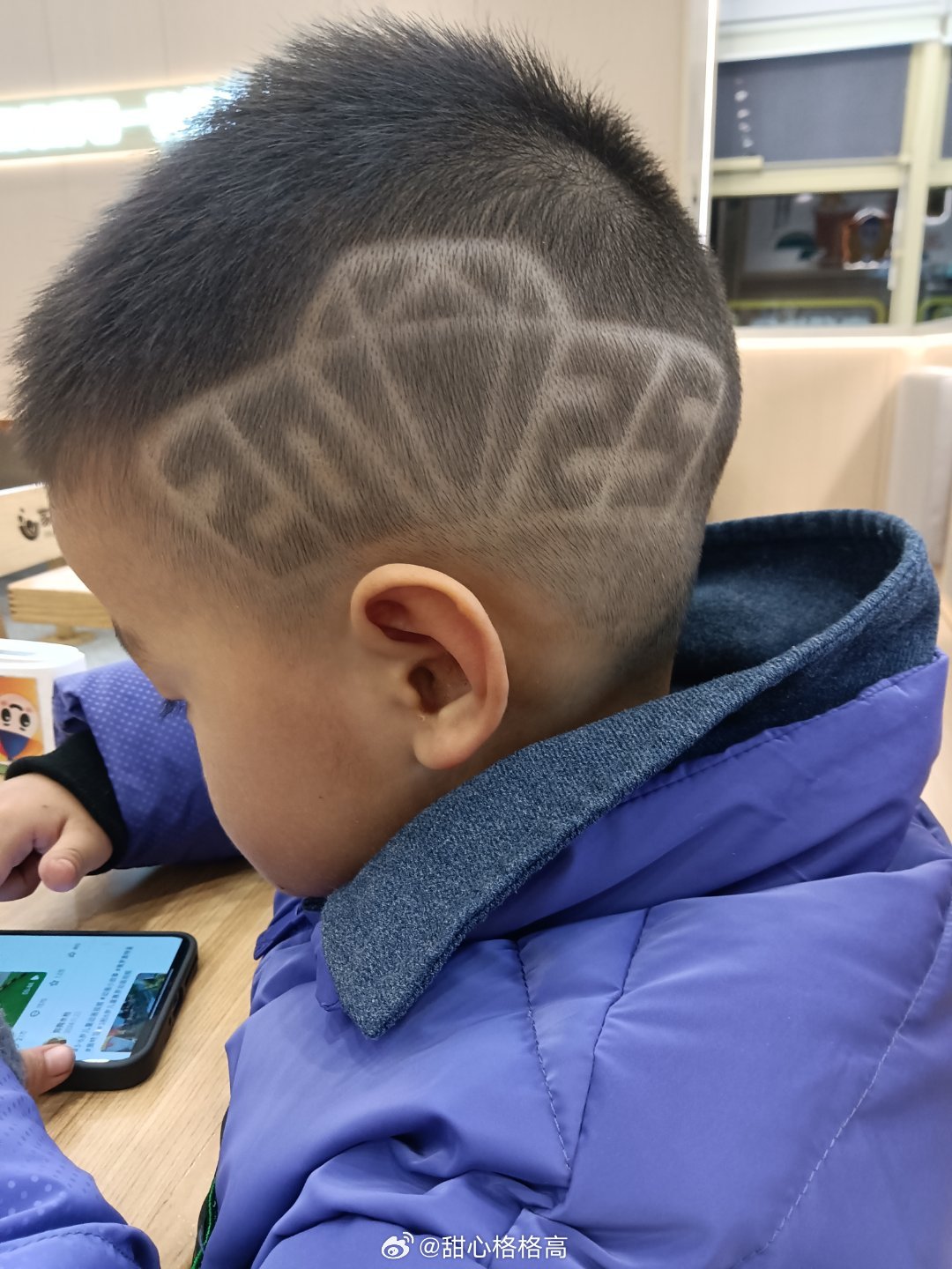 小杰的潮流之旅，最新兒童發(fā)型男的友情故事與發(fā)型風(fēng)采