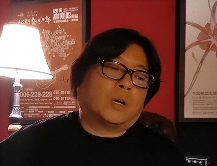 華晨宇最新短發(fā)，自然美景與心靈之旅的交融展現(xiàn)