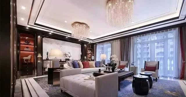 最新吊頂款，奇妙日常的探索