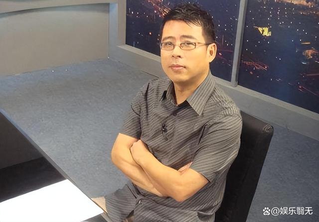 阿丘最新微博，社交媒體時代的言論自由與責任探討