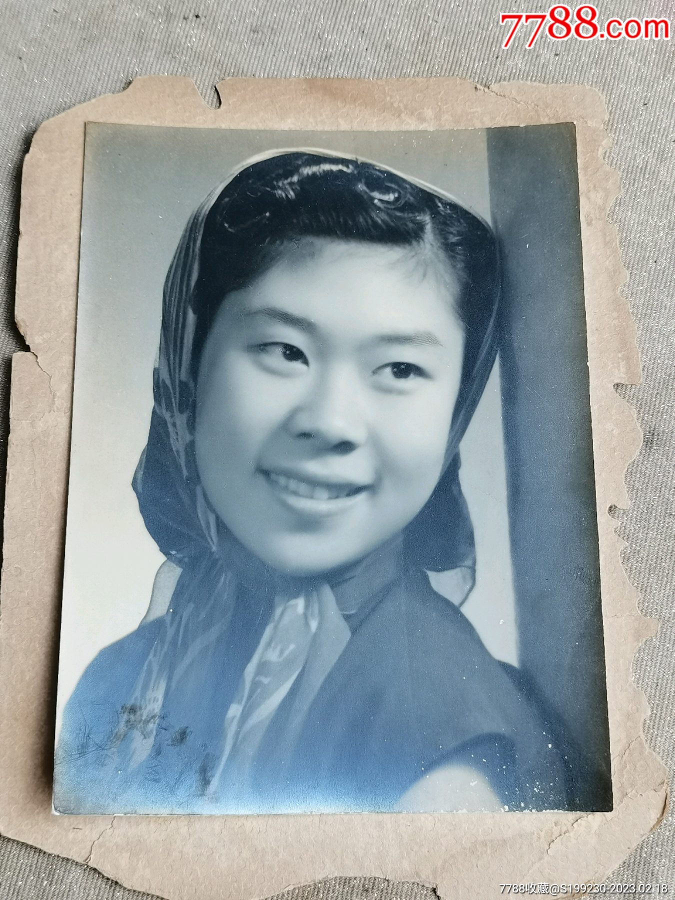 美女老照片的魅力，歷久彌新，時光見證美麗風(fēng)采