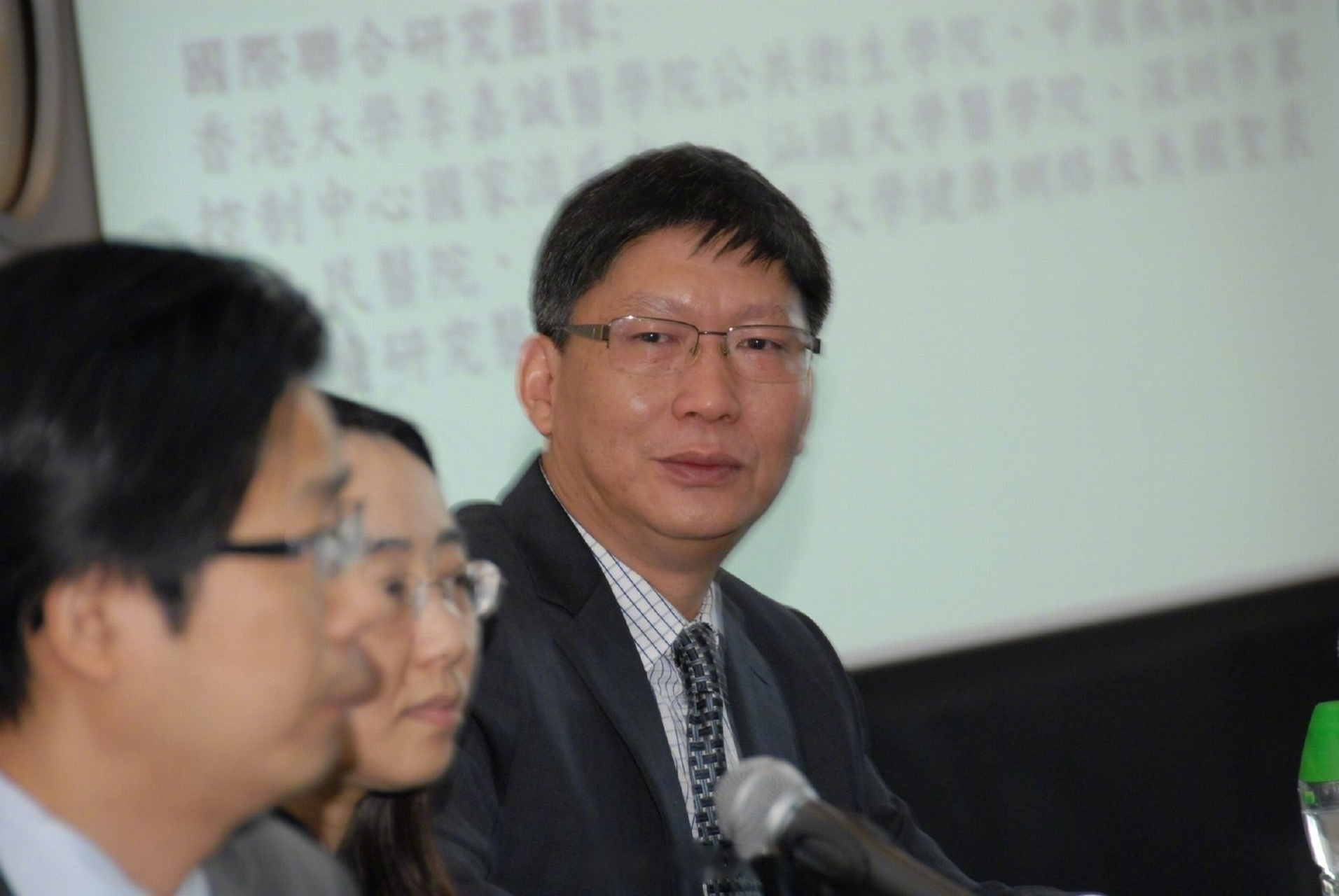 管軼最新新聞，小巷深處的獨特風(fēng)味——探索一家隱藏版特色小店的旅程